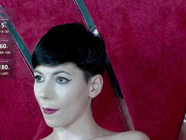 RoxxyRouge
