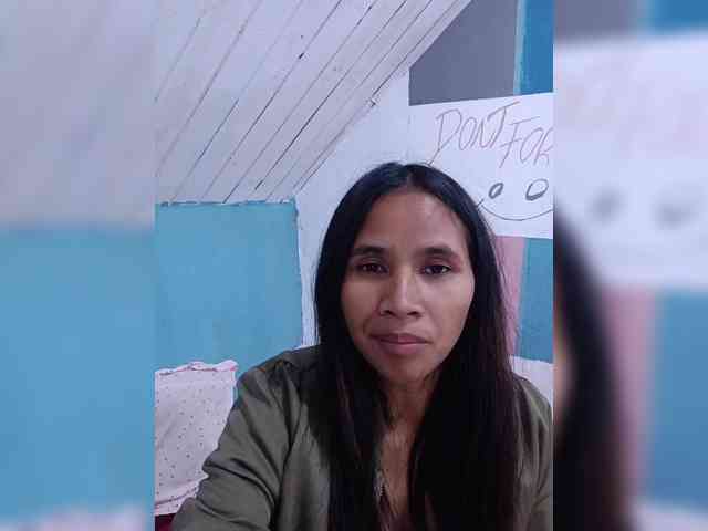 TitiAnnah webcam