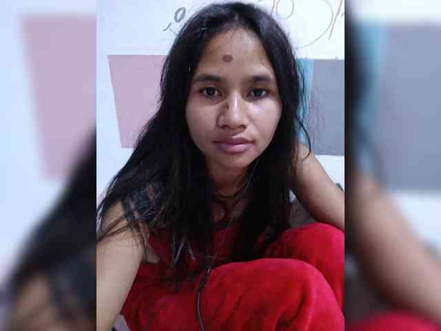 TitiAnnah webcam