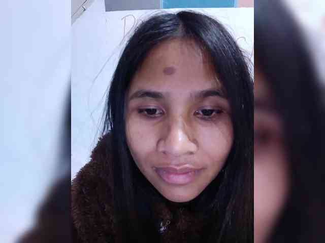 TitiAnnah webcam