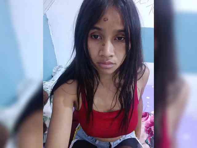 TitiAnnah webcam