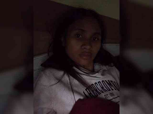 TitiAnnah webcam