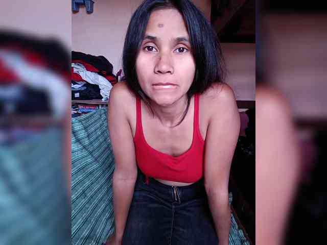 TitiAnnah webcam