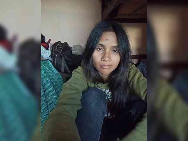 TitiAnnah webcam