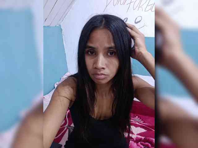 TitiAnnah webcam