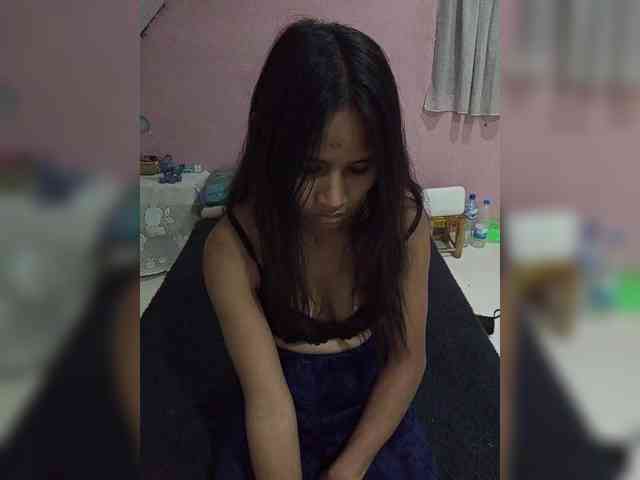 TitiAnnah webcam