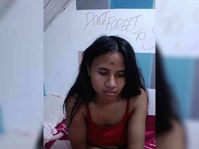 online cam TitiAnnah