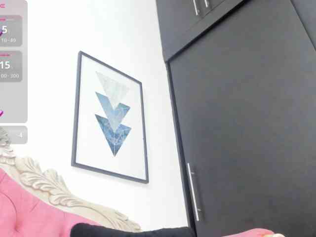 Mia-Collivens webcam