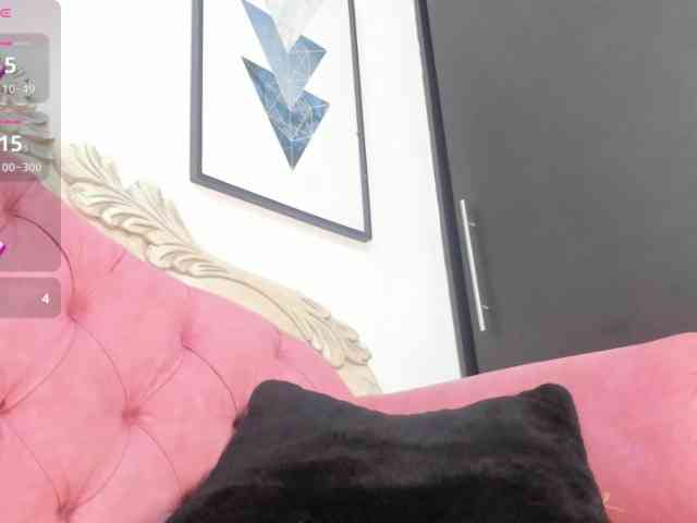 Mia-Collivens webcam