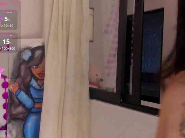 Mia-Collivens webcam