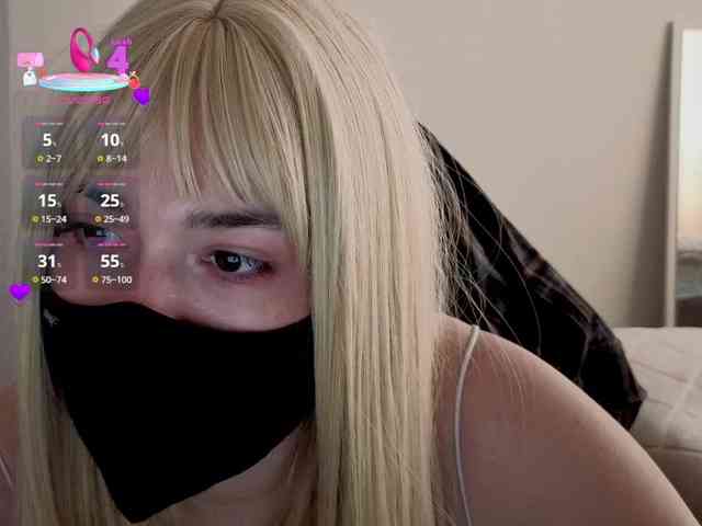 naked livechat Alicesoapyy