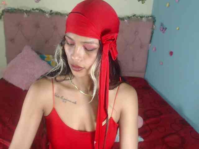 LUNA_VIXEN webcam