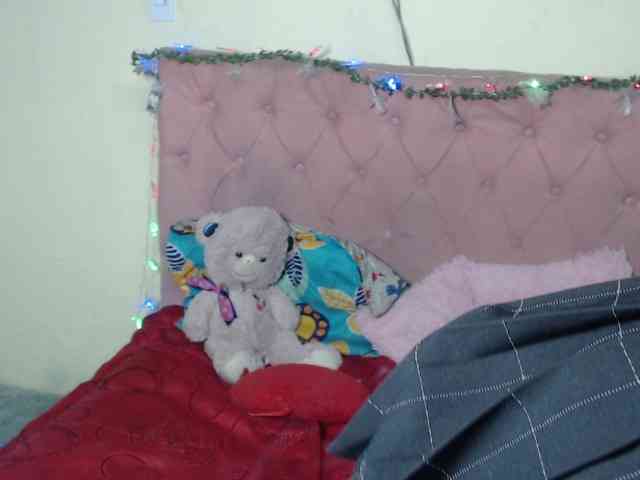 LUNA_VIXEN webcam