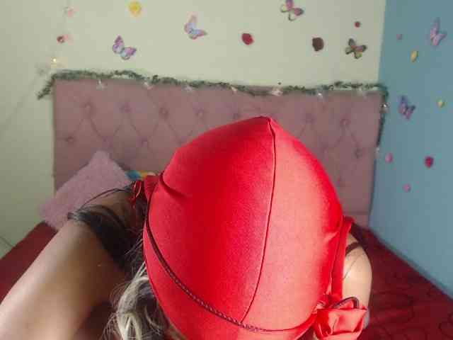 LUNA_VIXEN webcam