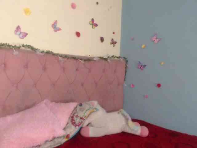 LUNA_VIXEN webcam