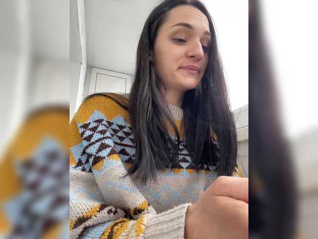 Adelina-Libby's BongaCams show and profile