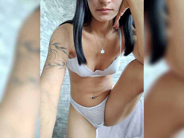 Fap Guru Adelina-Libby