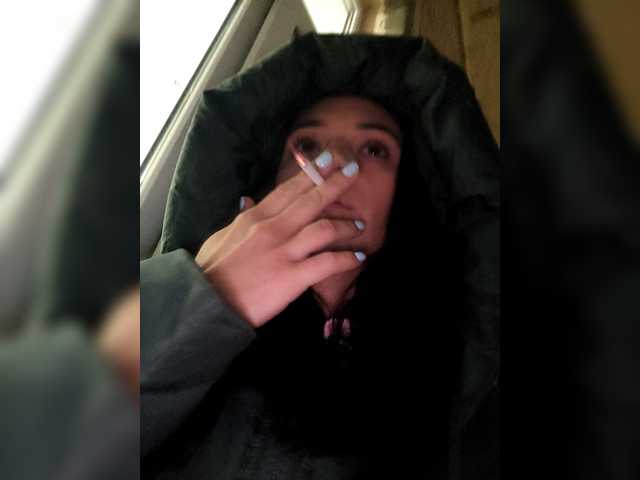 Adelina-Libby's BongaCams show and profile