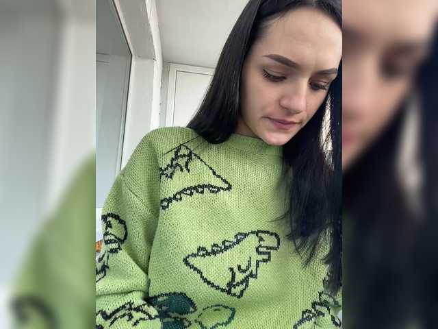 Adelina-Libby's BongaCams show and profile