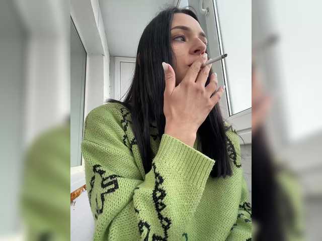 Adelina-Libby's BongaCams show and profile