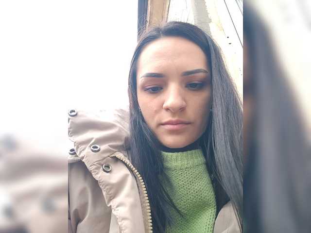 Adelina-Libby from BongaCams