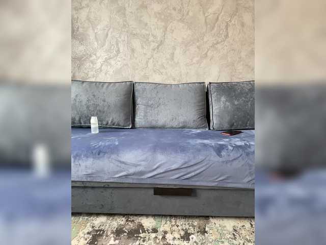 Adelina-Libby's BongaCams show and profile