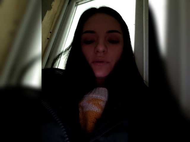 Adelina-Libby's BongaCams show and profile