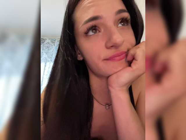 Adelina-Libby's BongaCams profile