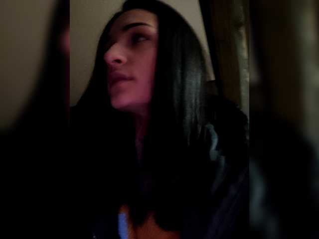 Adelina-Libby from BongaCams