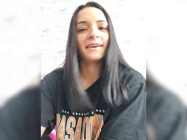 Adelina-Libby Adelina-Libby