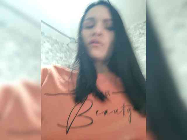 Adelina-Libby Adelina-Libby