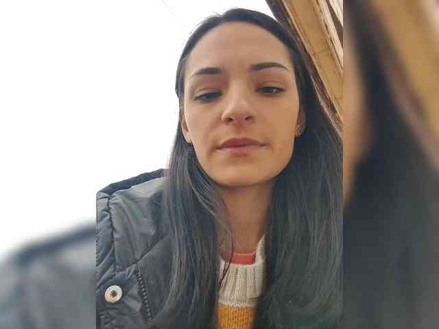 Adelina-Libby Adelina-Libby