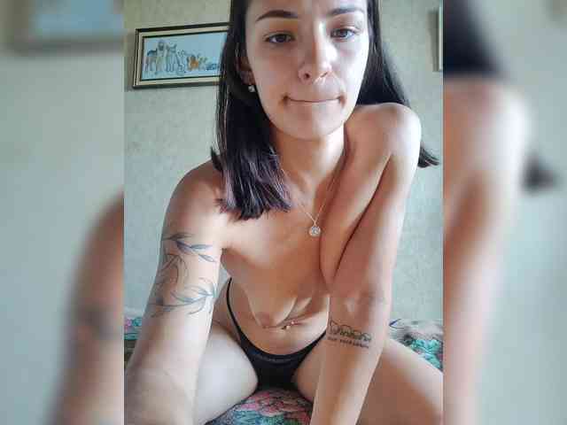Lina-Luna webcam