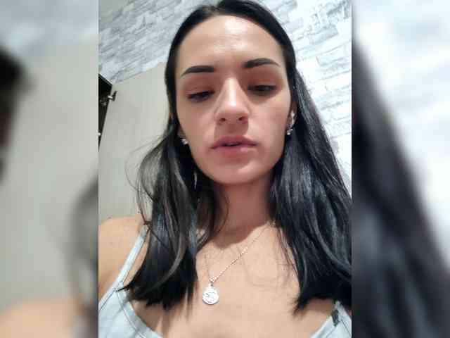 Adelina-Libby Adelina-Libby