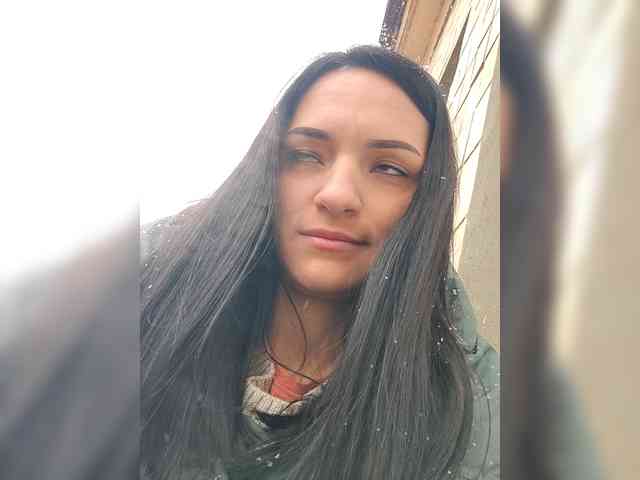 Adelina-Libby Adelina-Libby