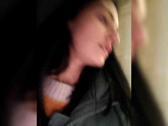 Adelina-Libby Adelina-Libby