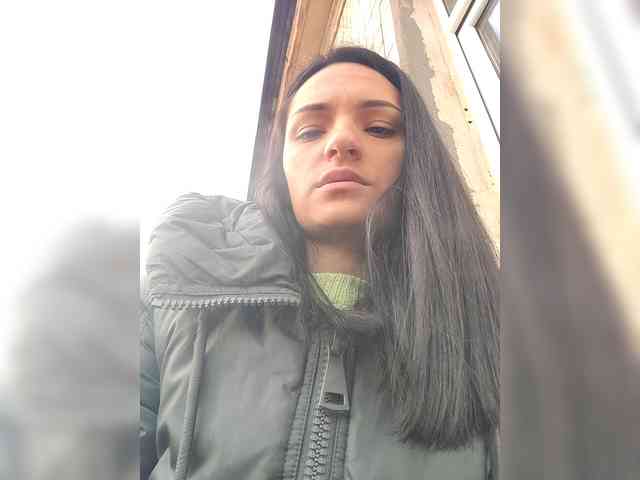 Adelina-Libby Adelina-Libby