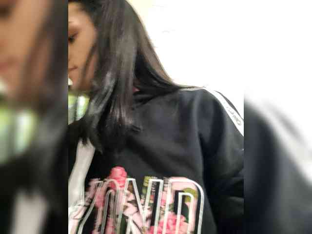 Adelina-Libby Adelina-Libby