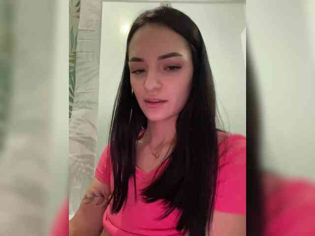 Adelina-Libby Adelina-Libby