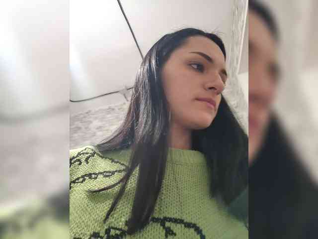 Adelina-Libby Adelina-Libby