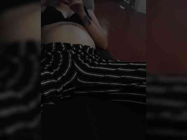 YaraHotCandy webcam