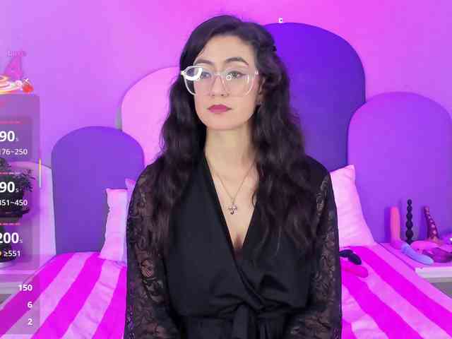 SophieGomez2 webcam