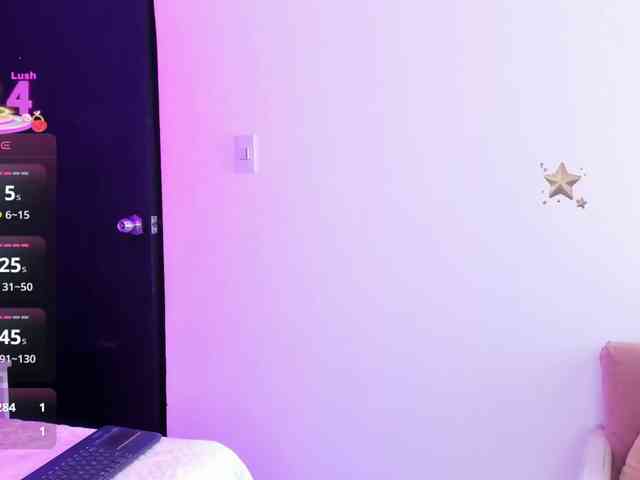 SophieGomez2 webcam
