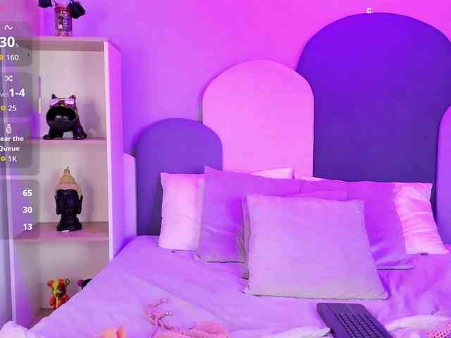 SophieGomez2 webcam
