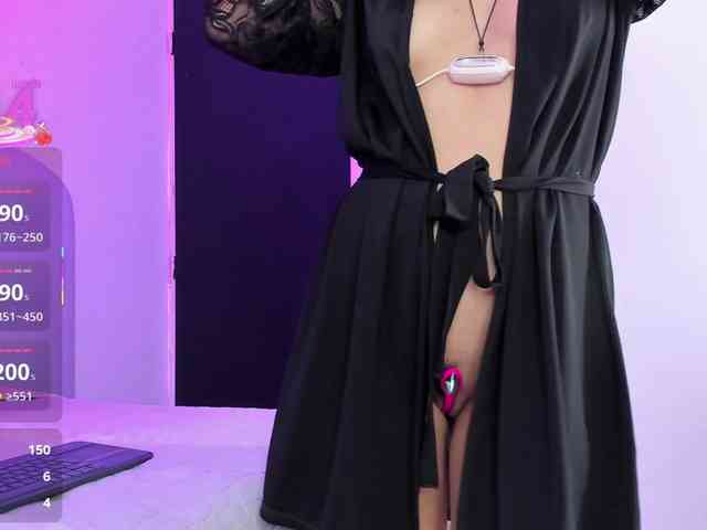 SophieGomez2 webcam