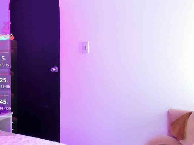 SophieGomez2 webcam