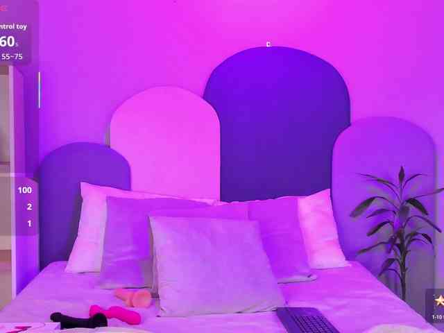 SophieGomez2 webcam