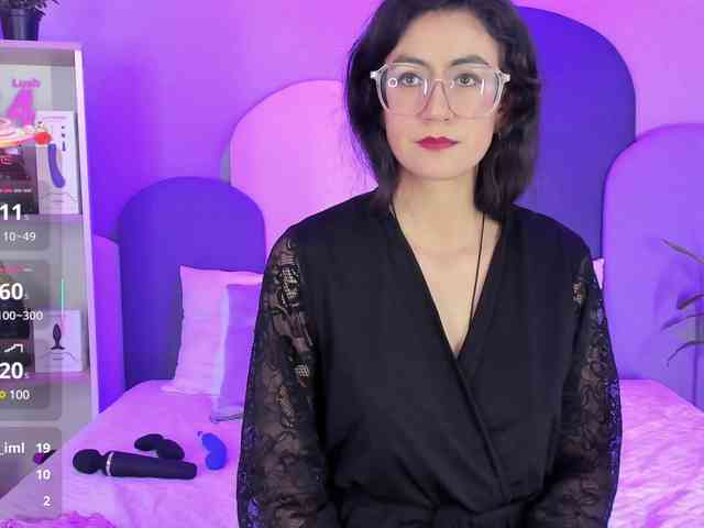 SophieGomez2 webcam