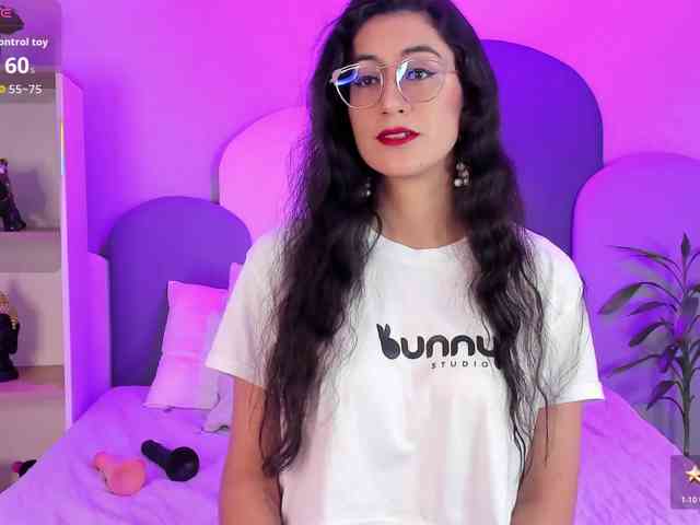 SophieGomez2 webcam