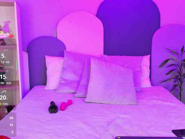 SophieGomez2 webcam